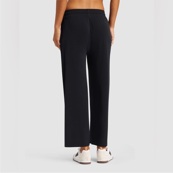 Cozy Earth Studio Cropped Wide Leg Pant in Blue L - Picture 2 of 9